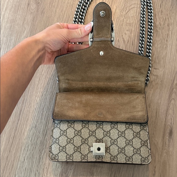 Gucci Beige and Black Shoulder Bag - Picture 3 of 10